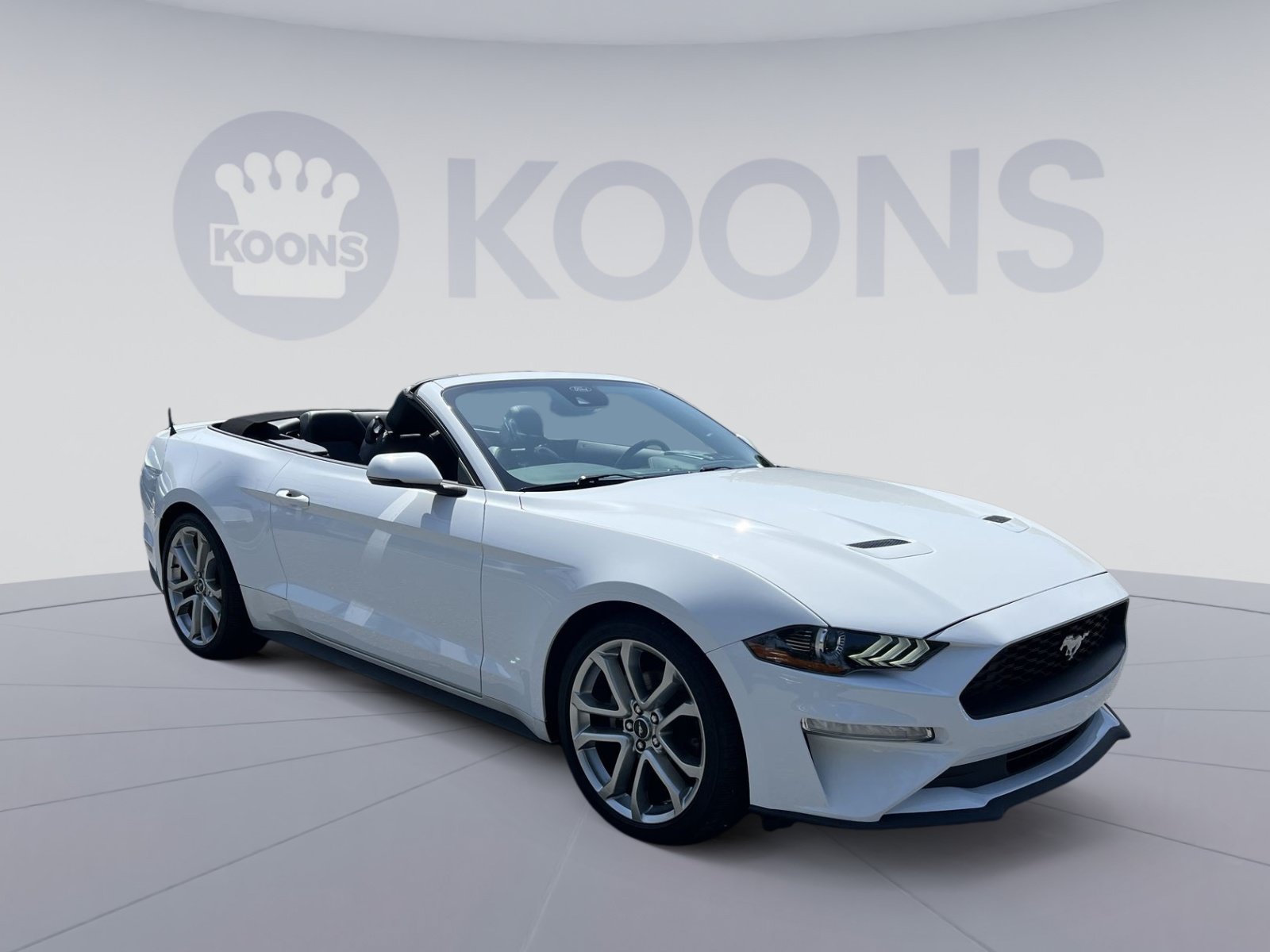 Used 2022 Ford Mustang Premium w/ Equipment Group 201A RWD image 10