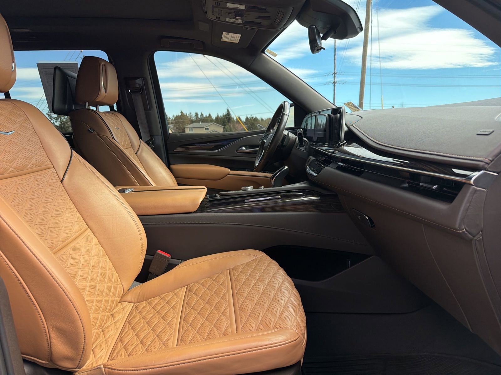 Used 2021 Cadillac Escalade Sport w/ Driver Assist Tech Package AWD/4WD image 15