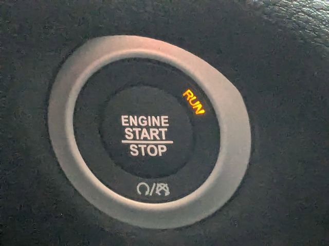 New 2026 Chrysler Pacifica Select image 25