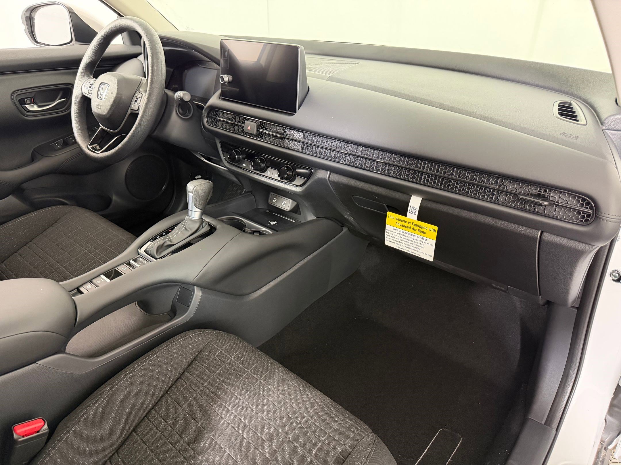 New 2026 Honda HR-V LX image 25