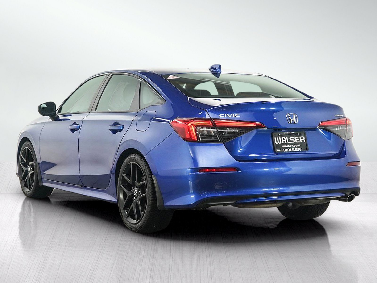 Used 2022 Honda Civic Sport image 3