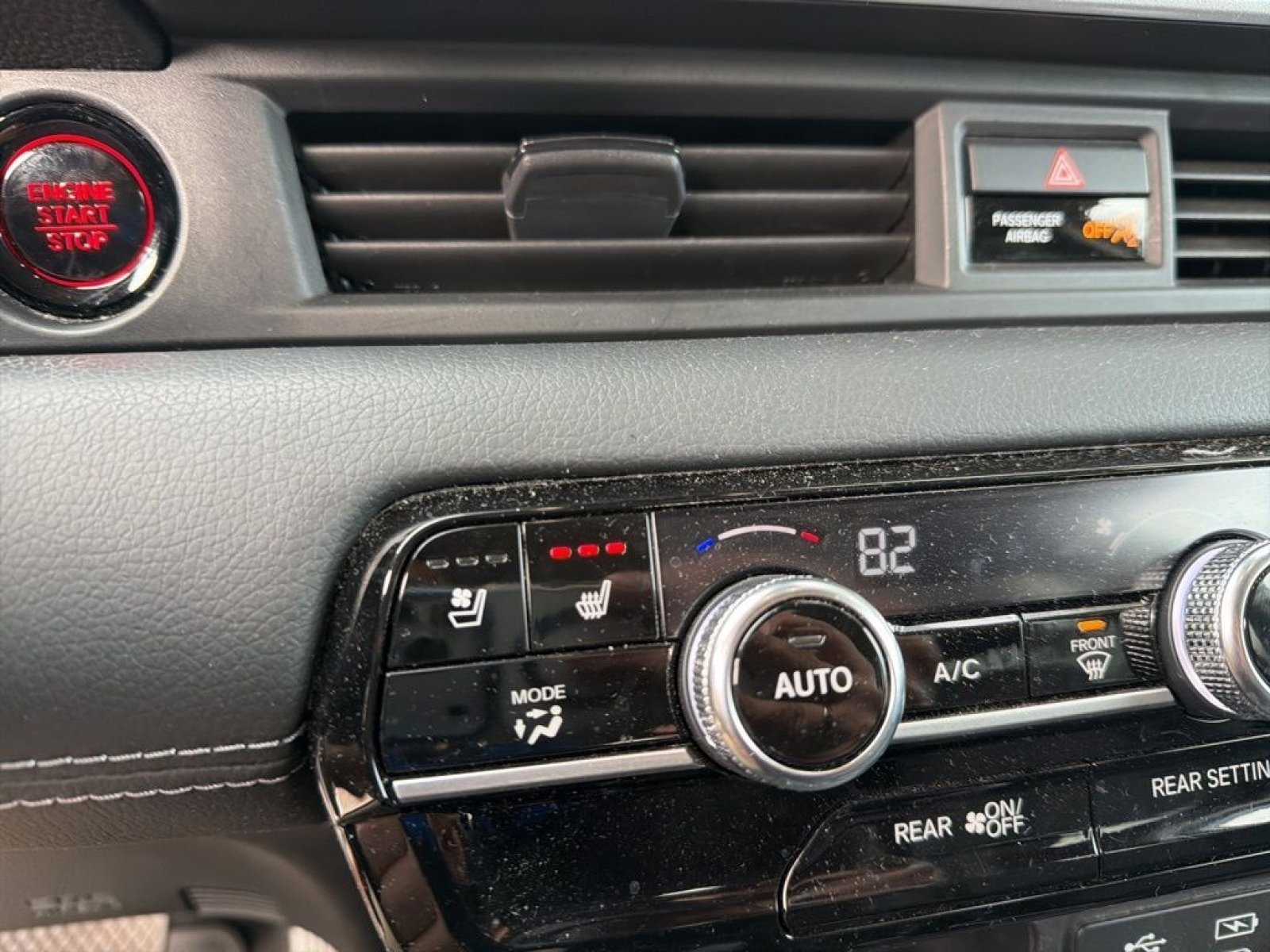 Used 2024 Honda Pilot Elite image 27