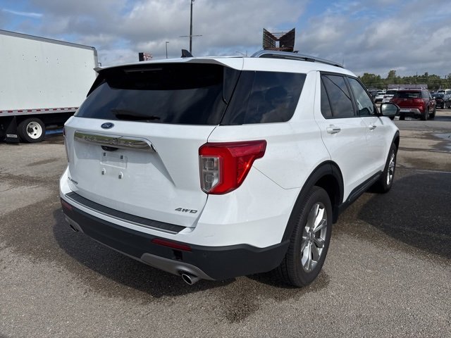Used 2023 Ford Explorer Limited image 7