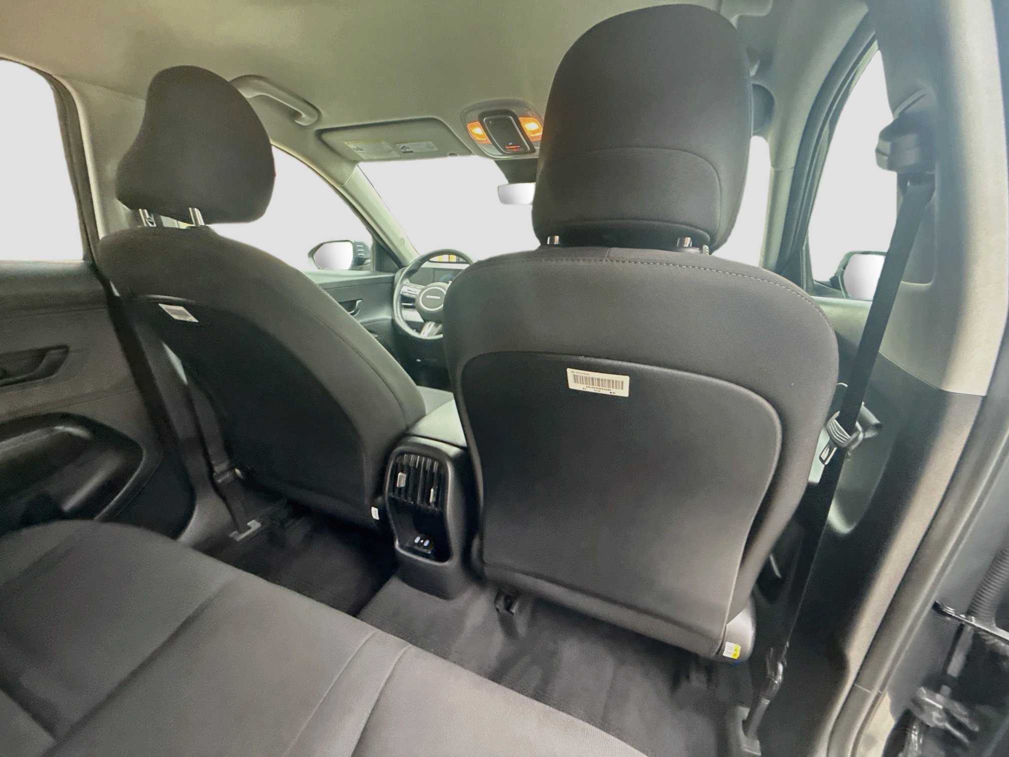 Used 2024 Hyundai Kona SEL FWD image 27