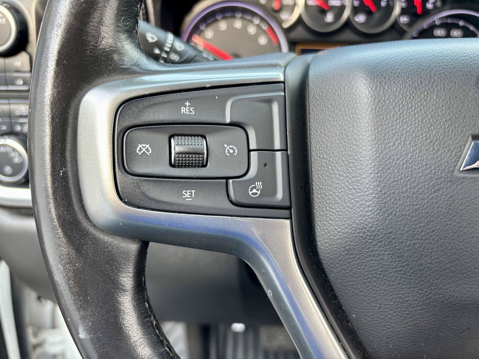 Used 2020 Chevrolet Silverado 1500 RST w/ Texas Edition AWD/4WD image 22
