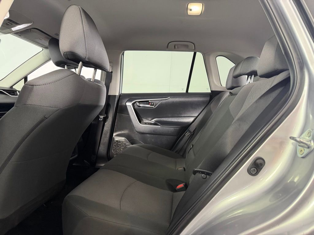 Used 2024 Toyota RAV4 XLE image 25
