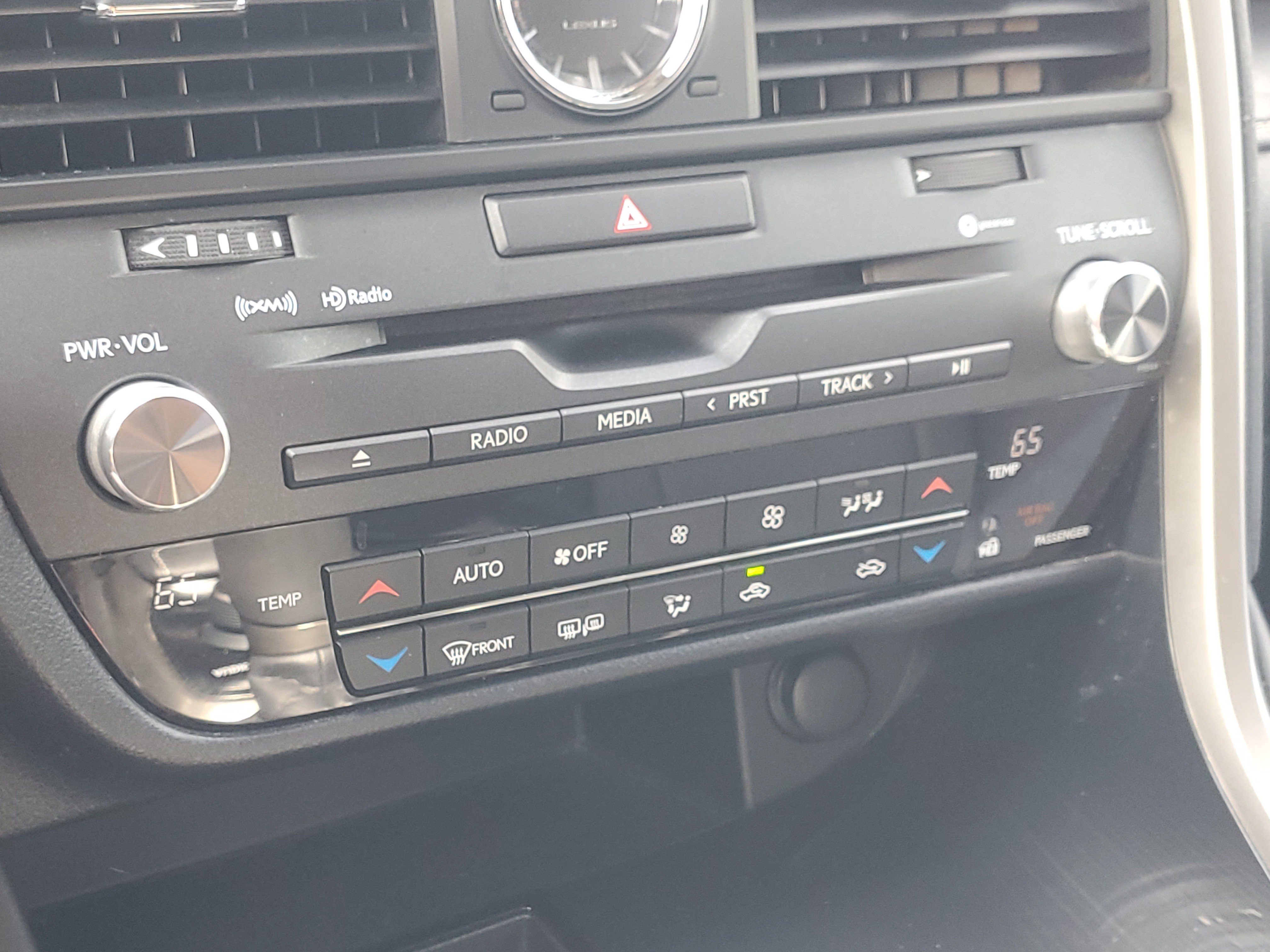 Used 2017 Lexus RX 350 w/ Accessory Package image 28