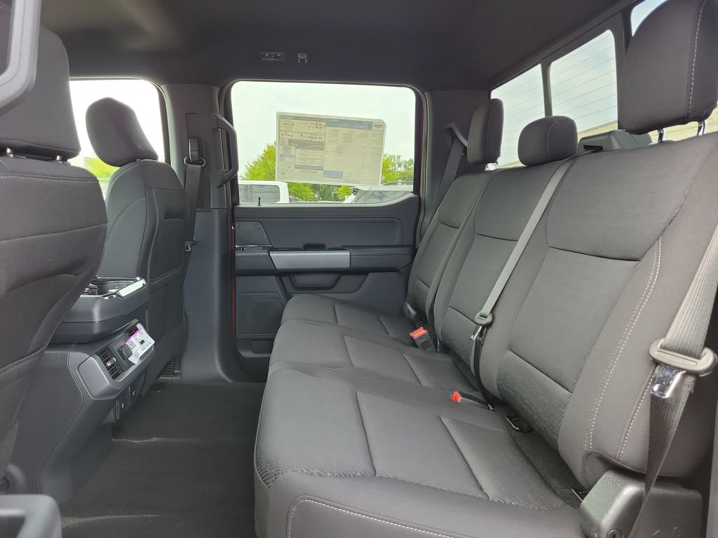 New 2026 Ford F150 XLT w/ Equipment Group 302A MID AWD/4WD image 8