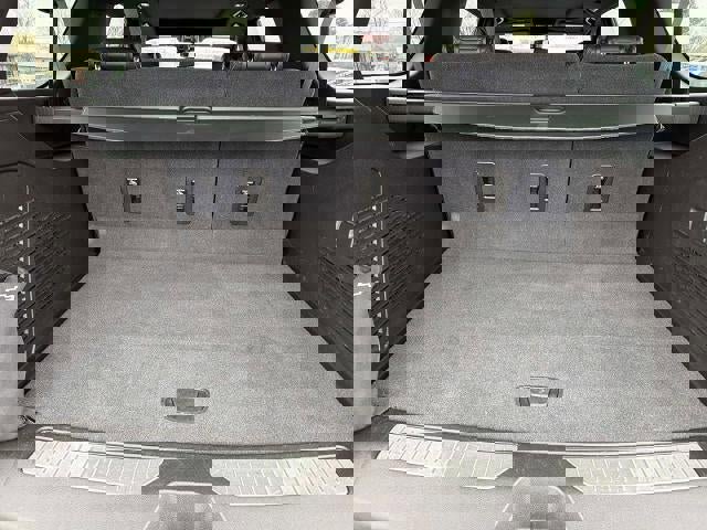 Certified 2021 Chevrolet Suburban RST w/ Luxury Package image 60