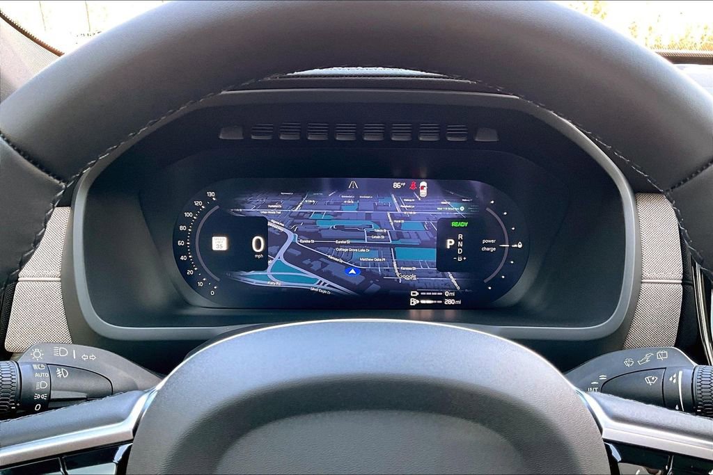 New 2026 Volvo XC90 T8 Core w/ Protection Package Premier image 26