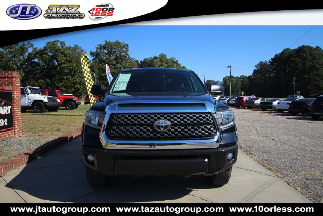Used 2020 Toyota Tundra SR5 w/ SR5 Upgrade Package RWD image 2