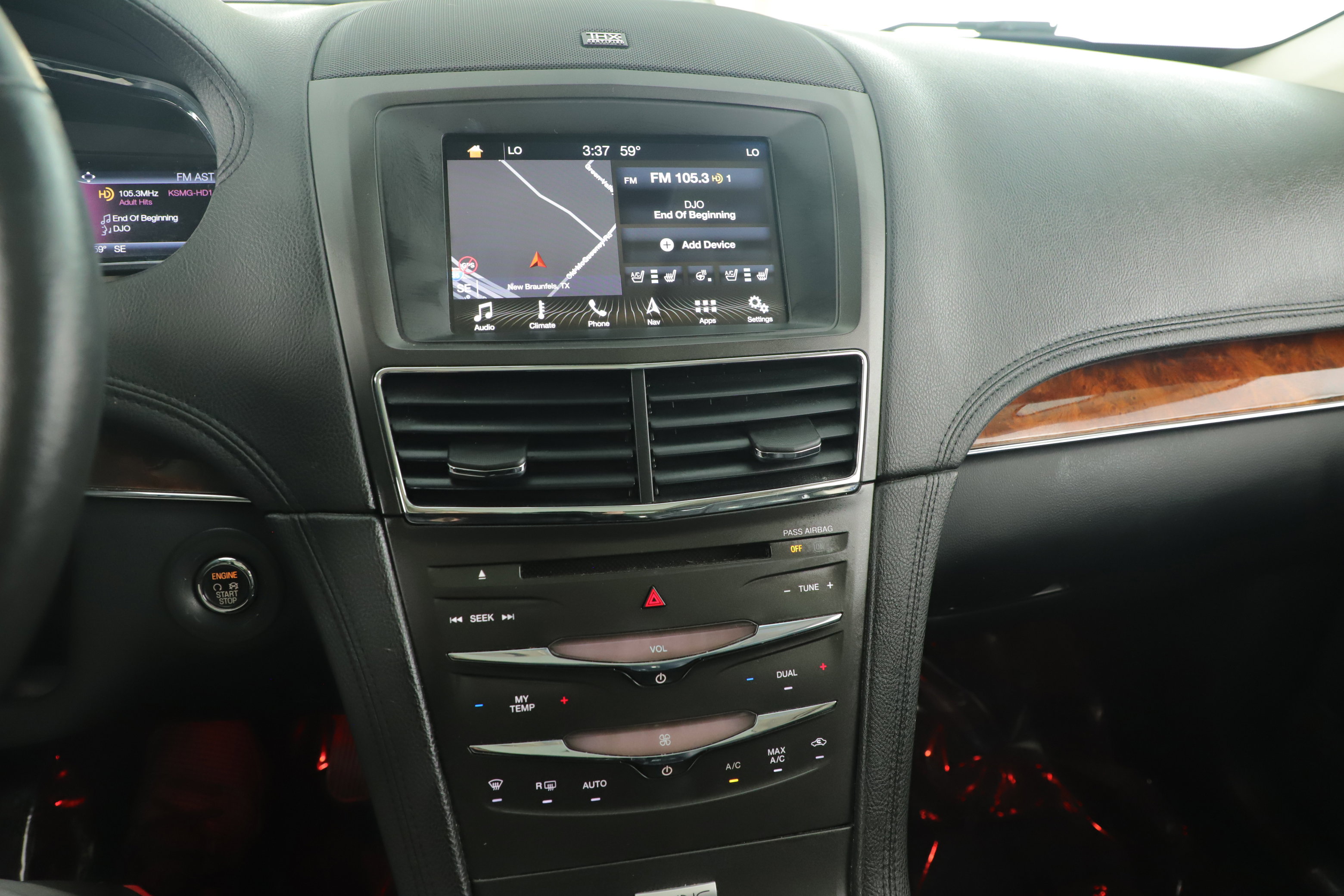 Used 2016 Lincoln MKT AWD w/ Equipment Group 201A image 15