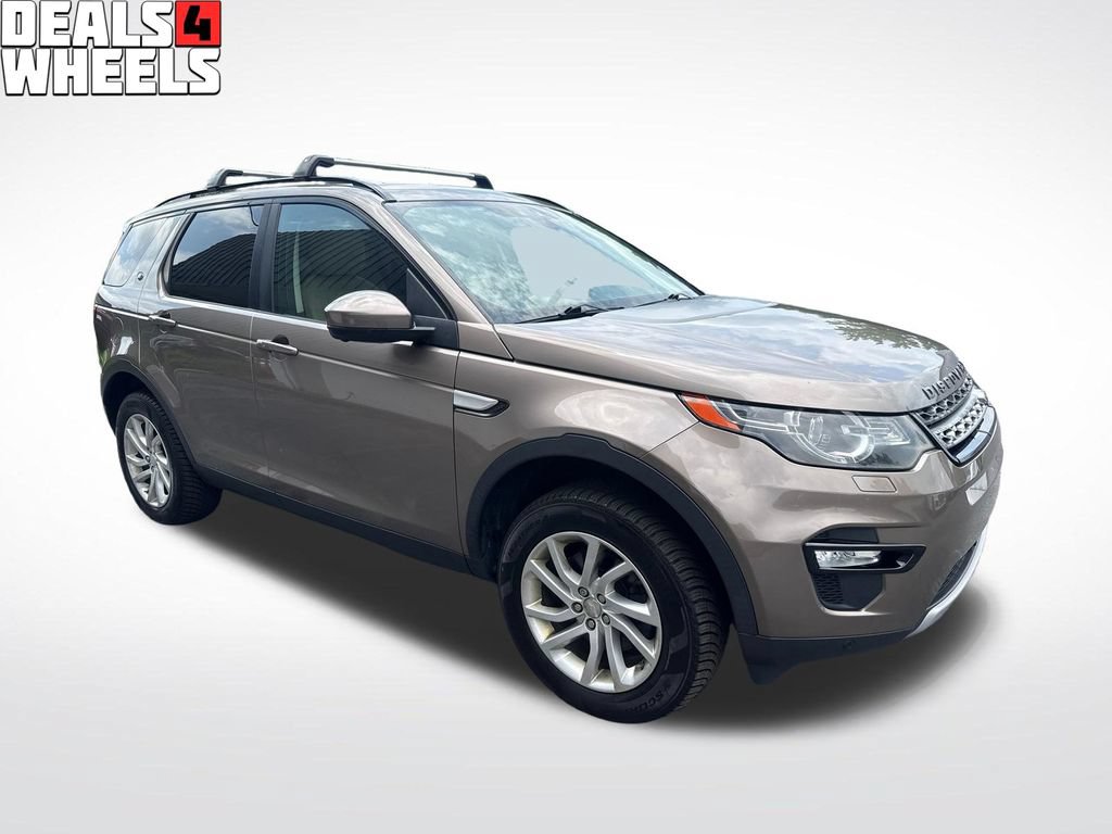 Used 2016 Land Rover Discovery Sport HSE AWD/4WD image 7