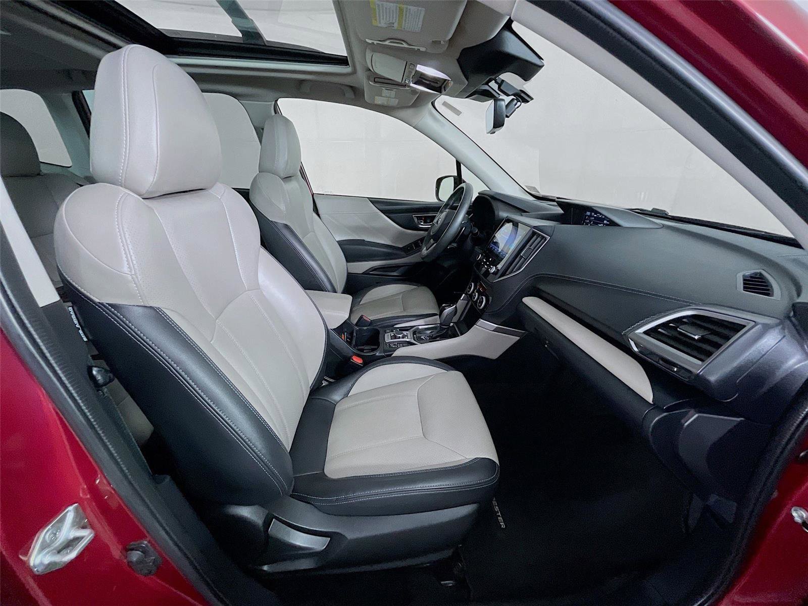 Certified 2023 Subaru Forester Limited image 34