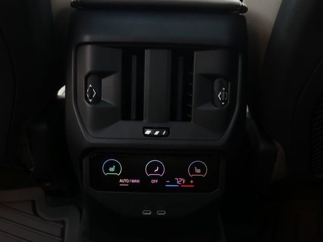 Used 2026 BMW X3 M50 w/ Premium Package image 29