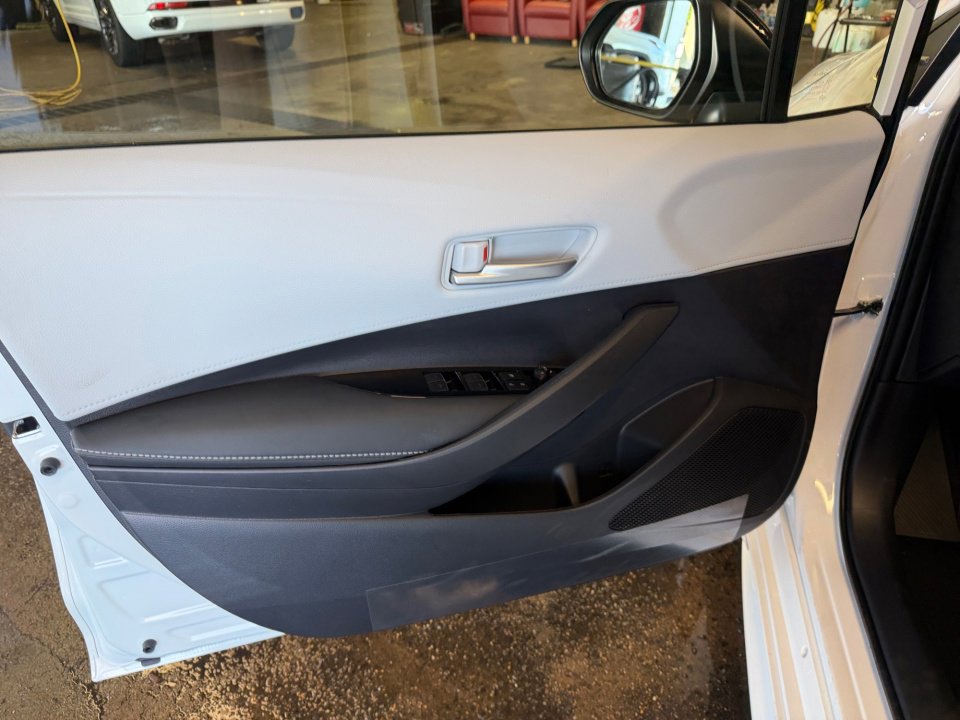 Used 2026 Toyota Corolla SE FWD image 36