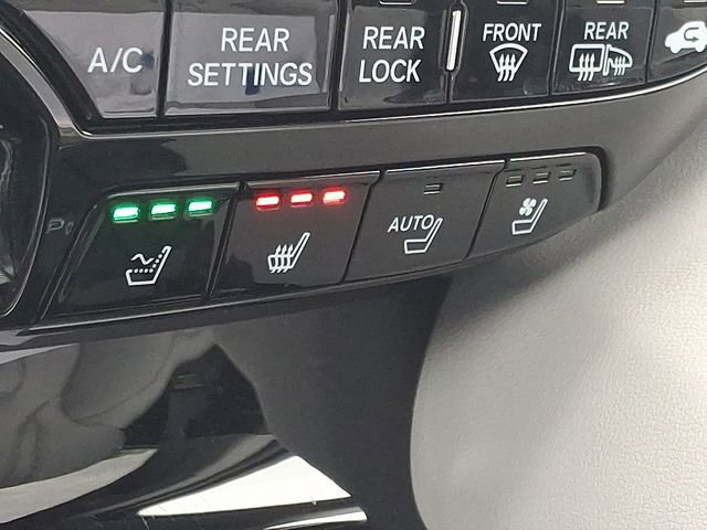 Certified 2026 Acura MDX w/ Advance Package AWD/4WD image 29