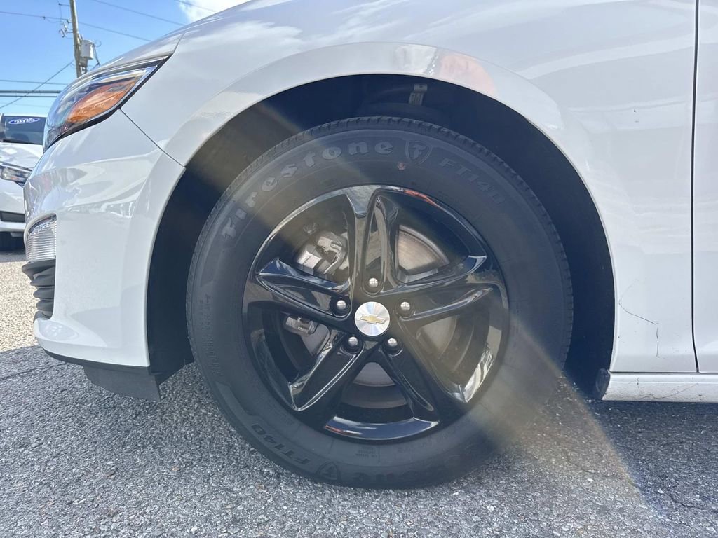 Used 2023 Chevrolet Malibu LS image 5