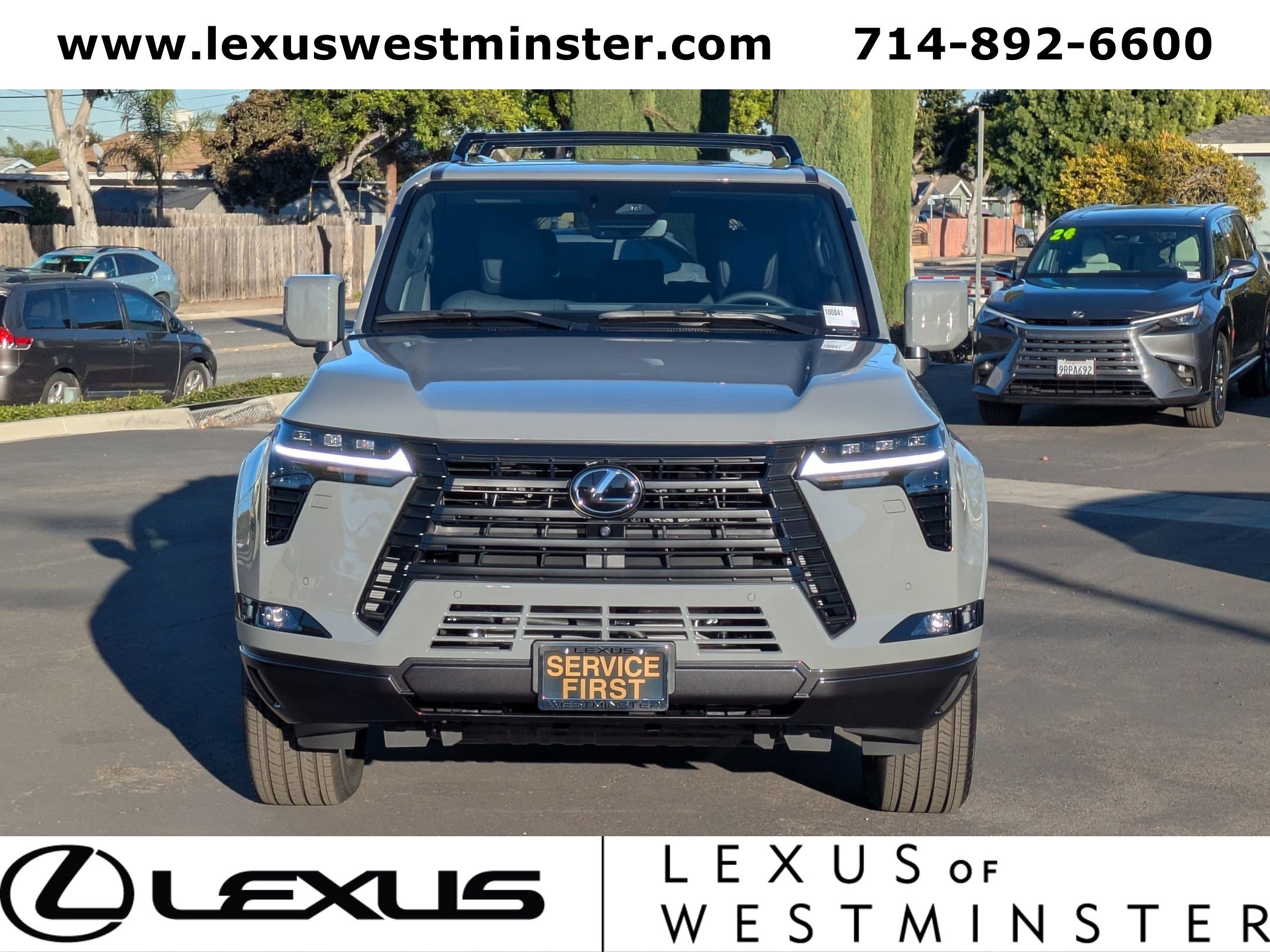 New 2025 Lexus GX 550 image 2