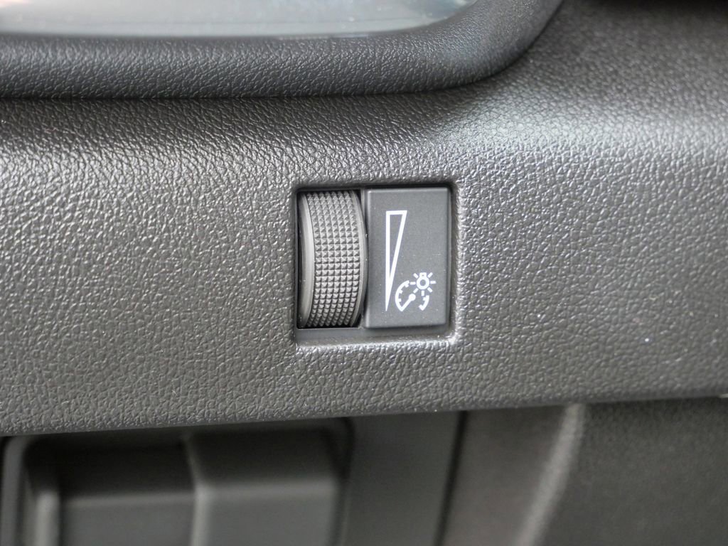 New 2026 GMC Canyon Elevation w/ Technology Package image 39