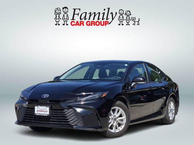 Used 2025 Toyota Camry LE w/ Convenience Package