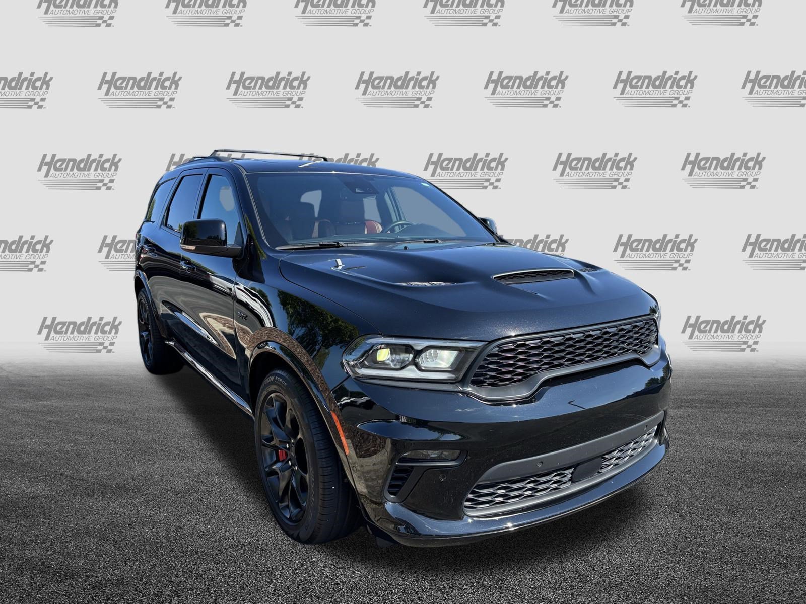 Used 2022 Dodge Durango SRT w/ Premium Interior Group AWD/4WD image 2