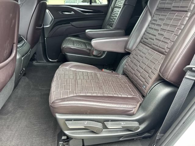 Used 2023 Cadillac Escalade Sport Platinum w/ LPO, ONYX Package RWD image 16