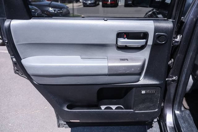 Used 2015 Toyota Sequoia Limited AWD/4WD image 55