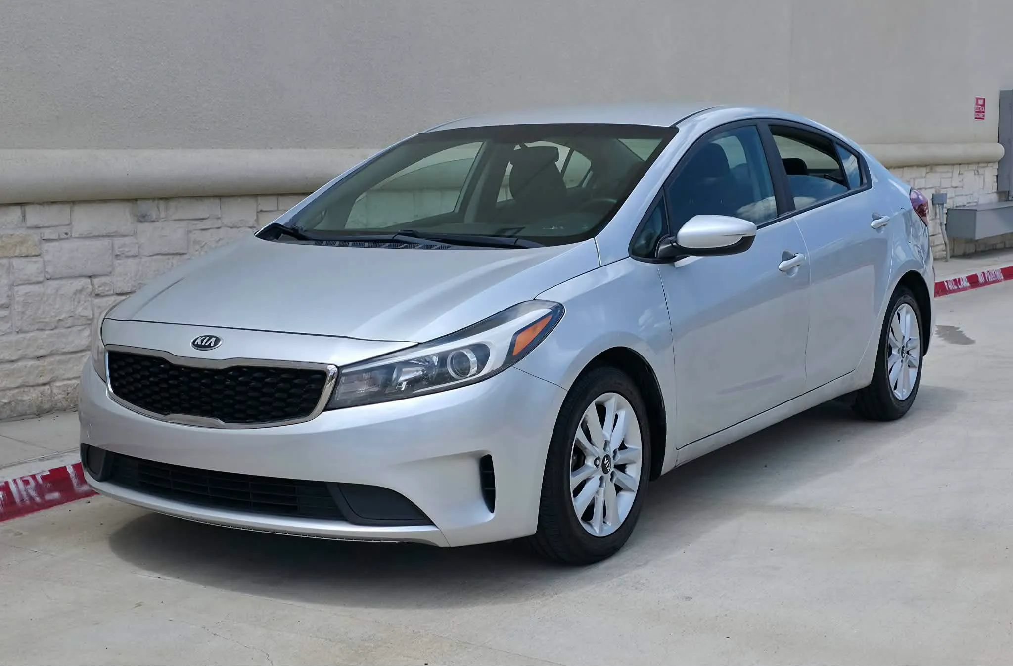Used 2017 Kia Forte LX w/ LX Popular Package FWD image 7