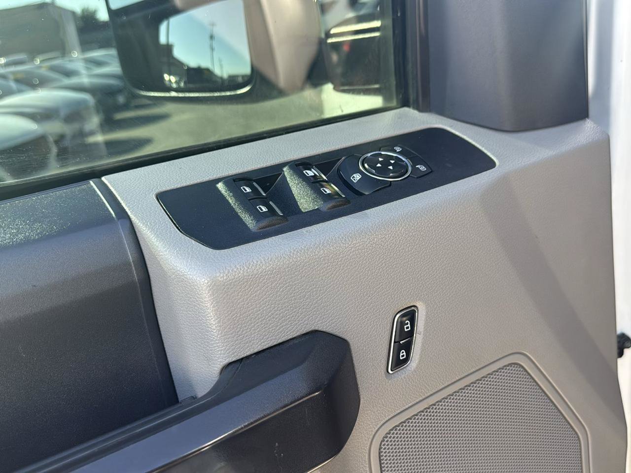 Used 2022 Ford F250 XL w/ Power Equipment Group AWD/4WD image 12