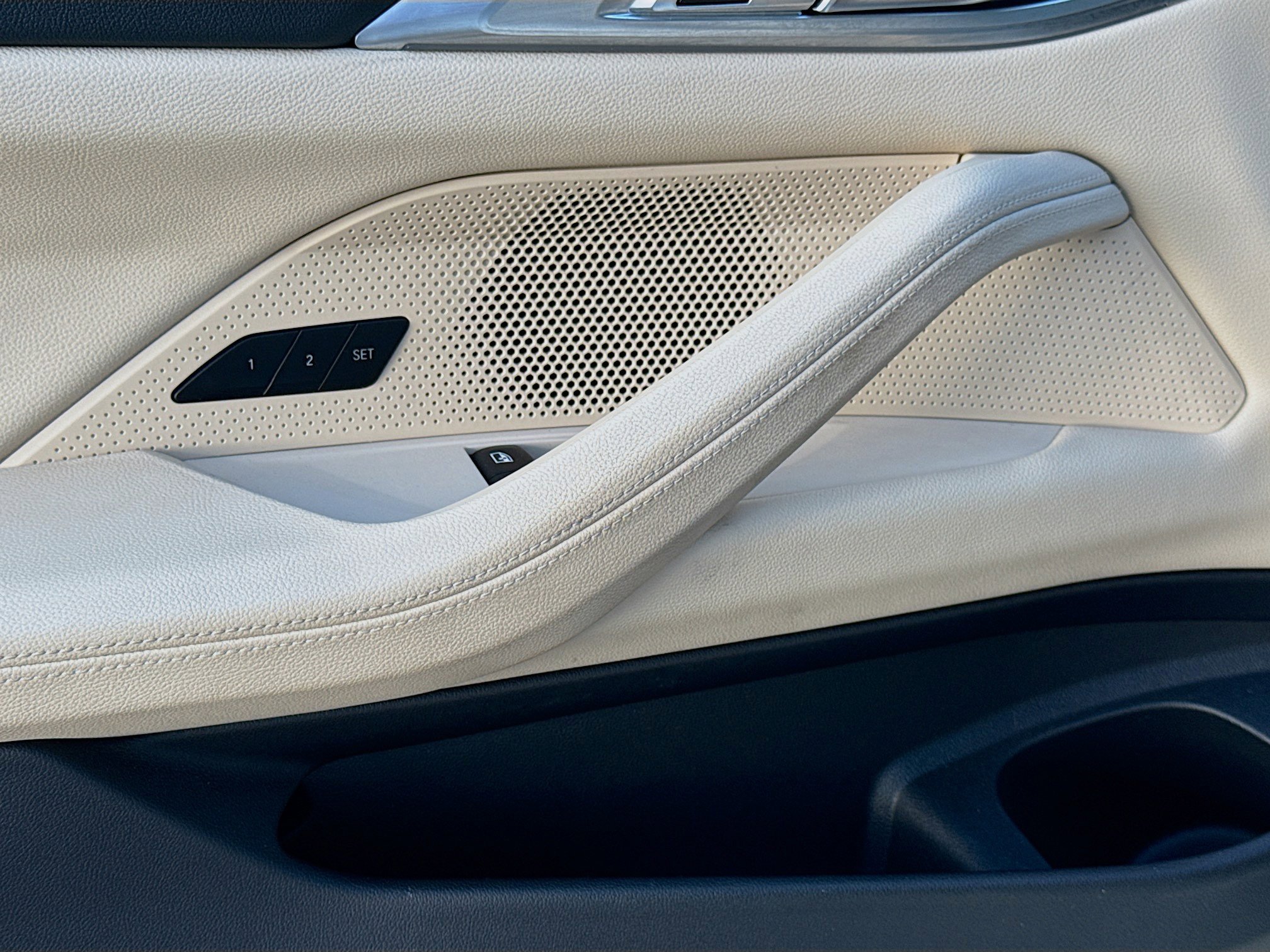 Used 2021 BMW 430i Coupe w/ Premium Package image 22