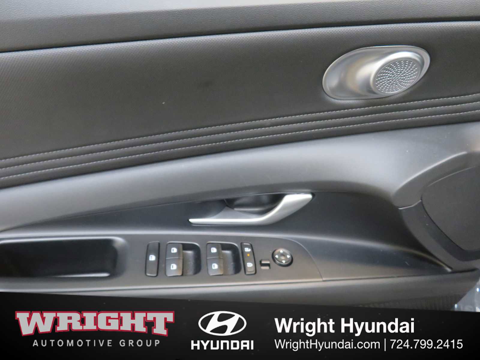 Certified 2025 Hyundai Elantra SEL image 10