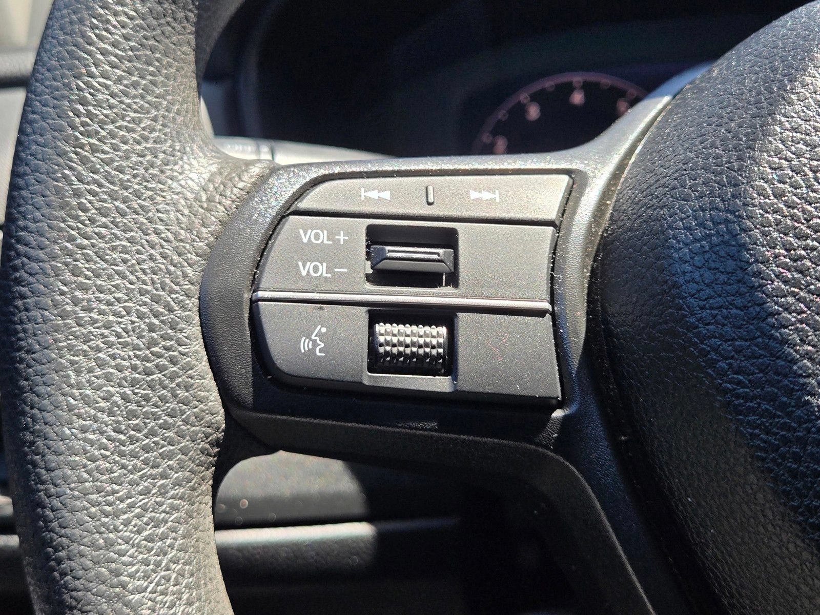 Certified 2025 Honda Accord SE image 27