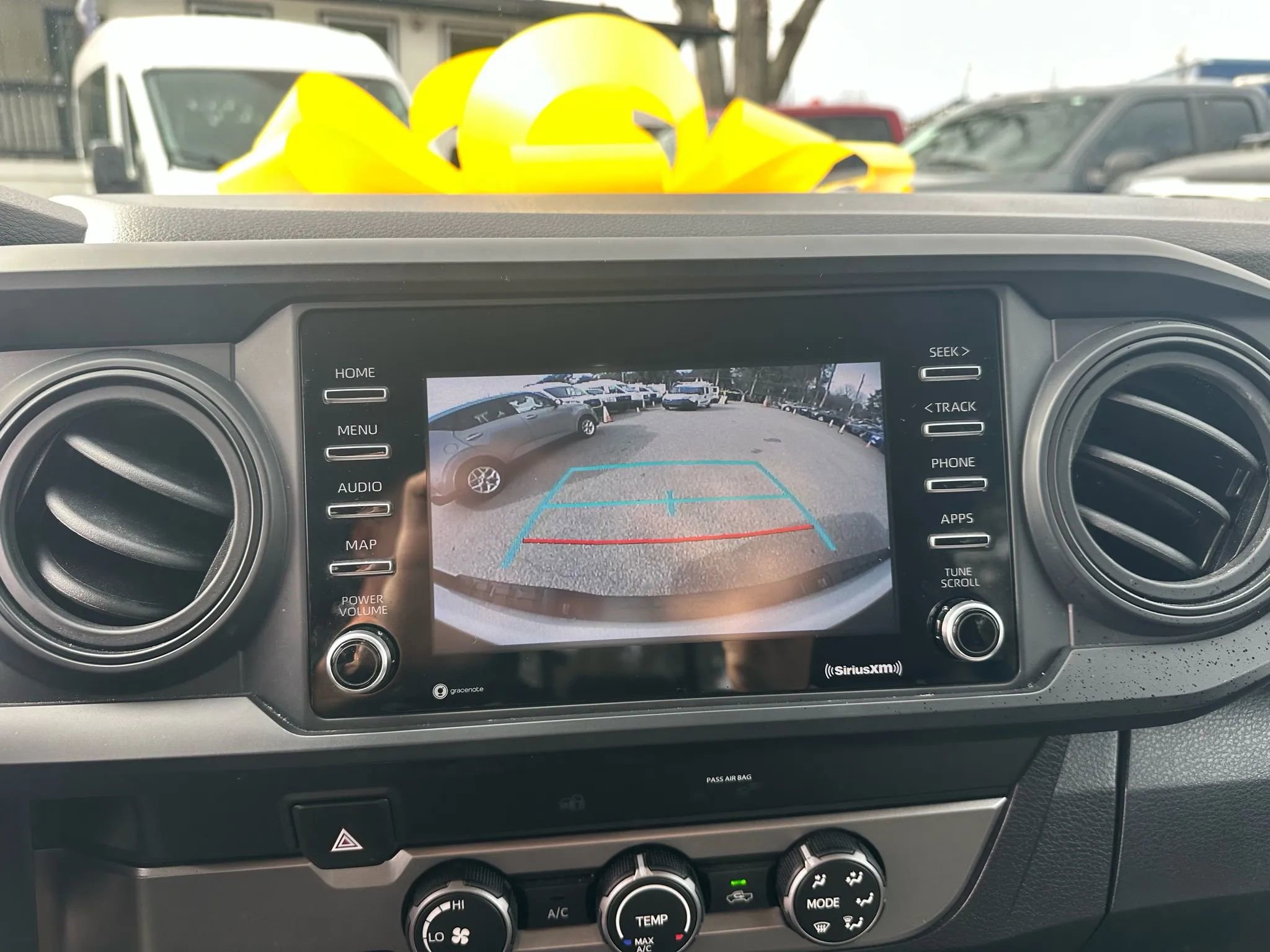 Used 2022 Toyota Tacoma SR w/ SR Convenience Package image 21