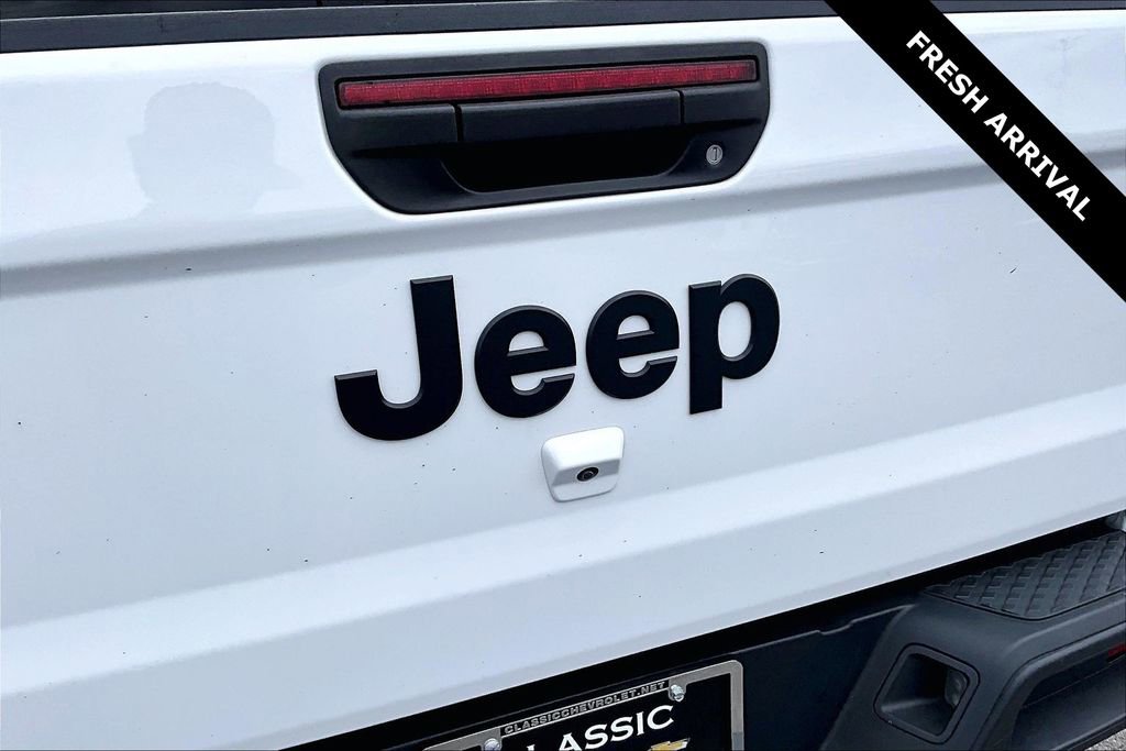 Used 2022 Jeep Gladiator Sport w/ Trailer Tow Package image 24