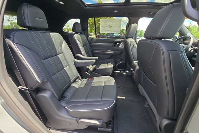 New 2026 Buick Enclave Avenir w/ Super Cruise Package AWD/4WD image 28