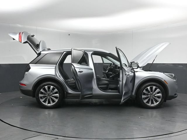 Certified 2022 Lincoln Corsair Reserve w/ Elements Package FWD image 61
