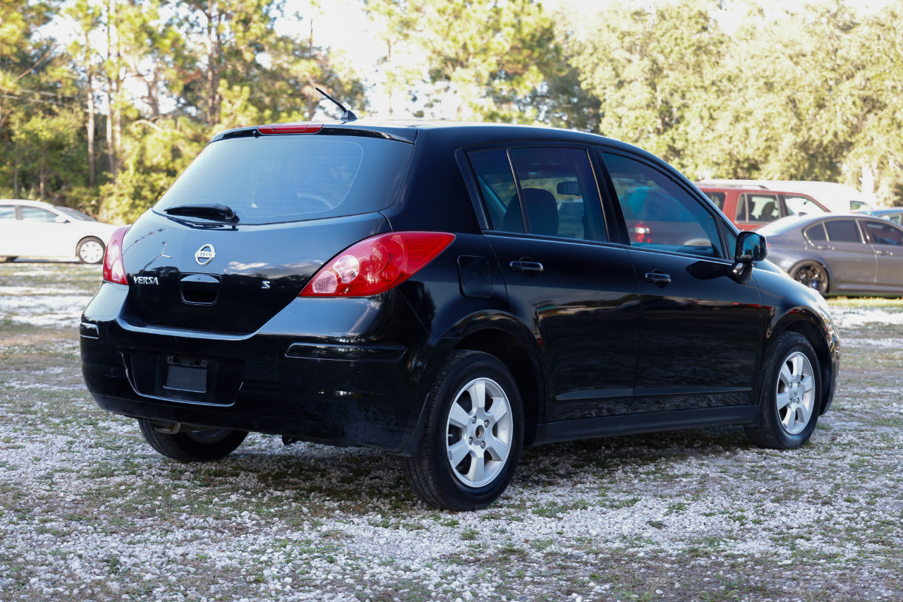 Used 2009 Nissan Versa 1.8 S w/ Convenience Pkg image 11