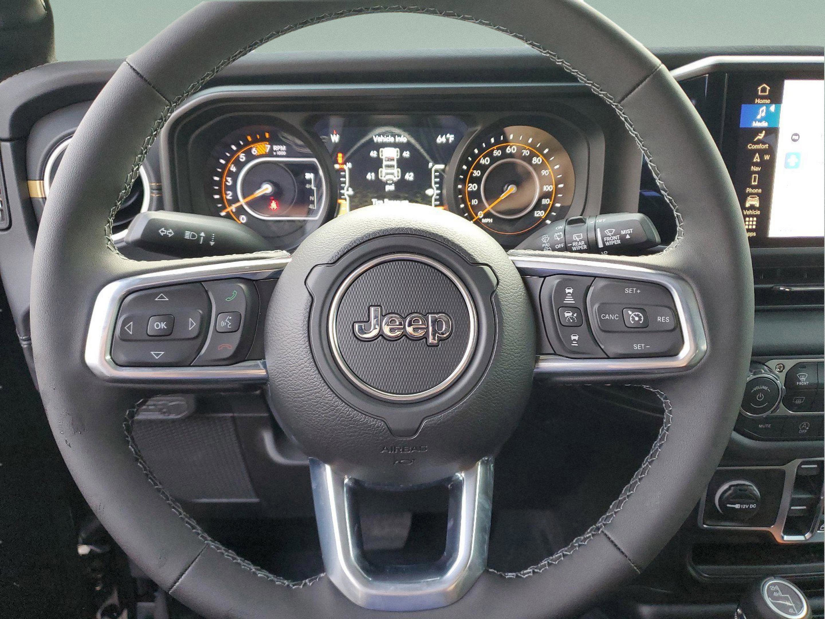 New 2026 Jeep Wrangler Unlimited Sahara AWD/4WD image 20