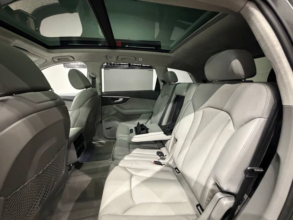 Used 2020 Audi Q7 3.0T Prestige AWD/4WD image 26