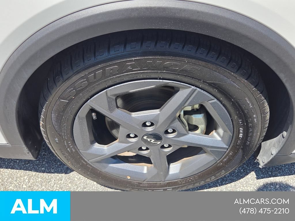 Used 2025 Kia K4 FWD image 18