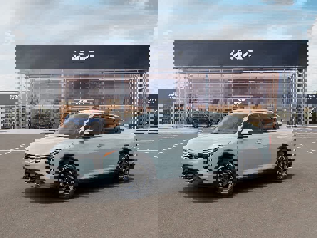 New 2026 Kia K4 EX image 3