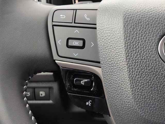 Certified 2026 Toyota Camry SE w/ Convenience Package image 17