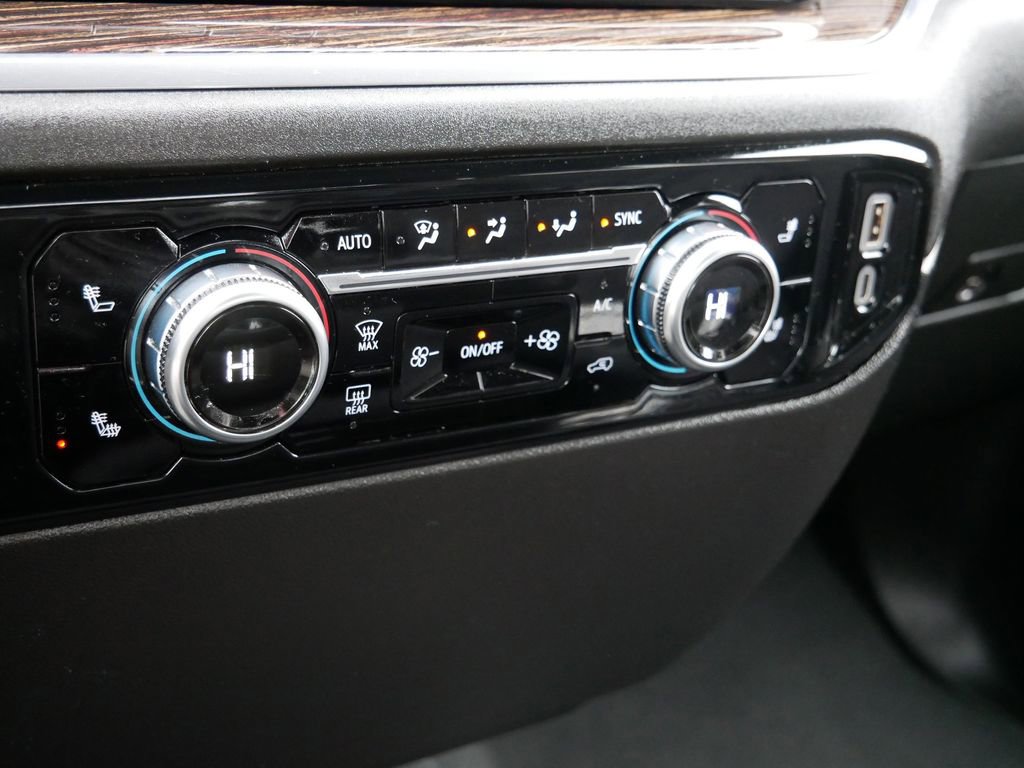 Used 2023 GMC Sierra 1500 SLE image 19