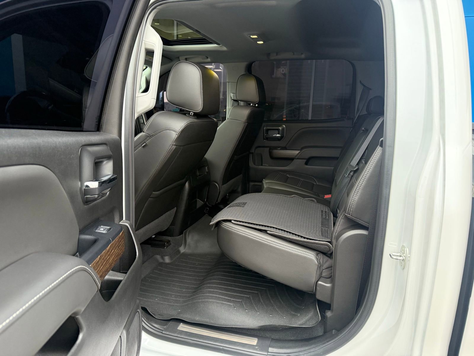 Used 2019 GMC Sierra 2500 Denali w/ Duramax Plus Package image 30