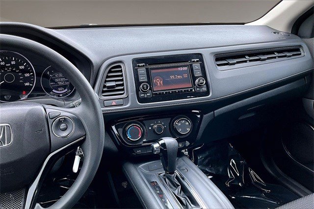 Certified 2019 Honda HR-V LX image 9