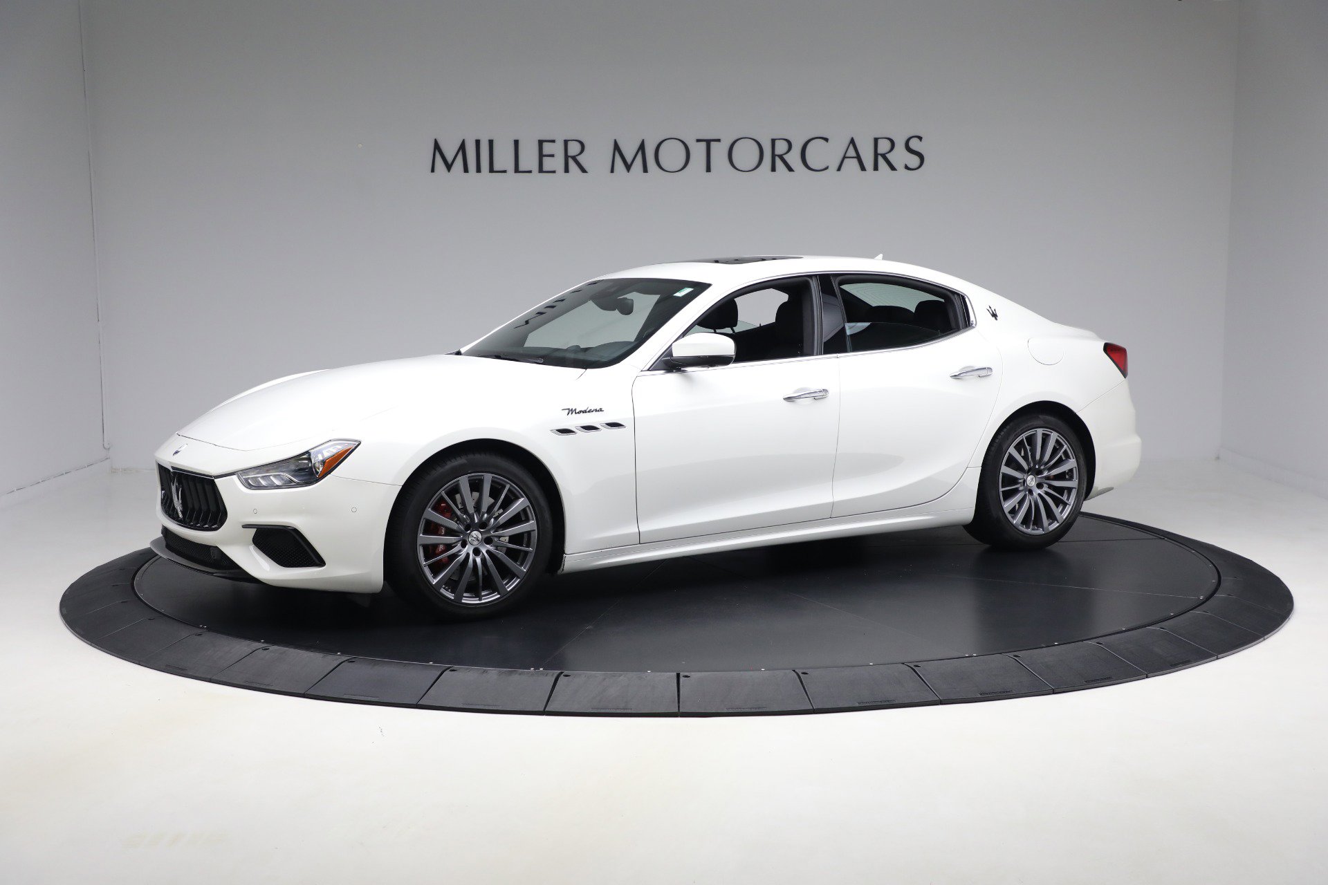 Certified 2022 Maserati Ghibli Modena Q4 image 2