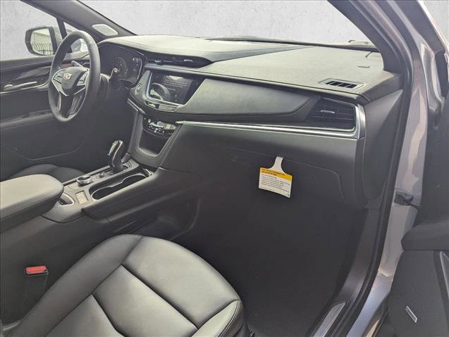 New 2026 Cadillac XT5 Premium Luxury w/ LPO, Floor Liner Package image 17
