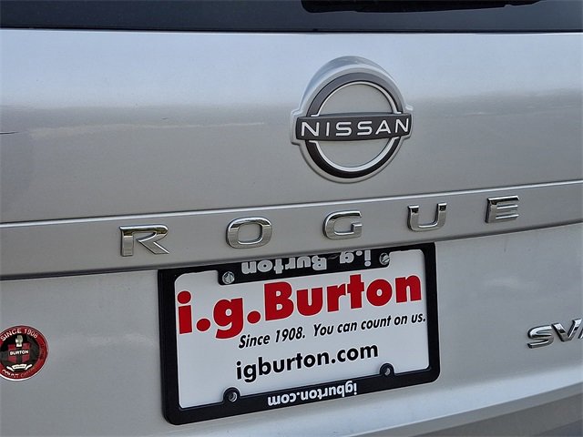 Used 2023 Nissan Rogue SV image 30