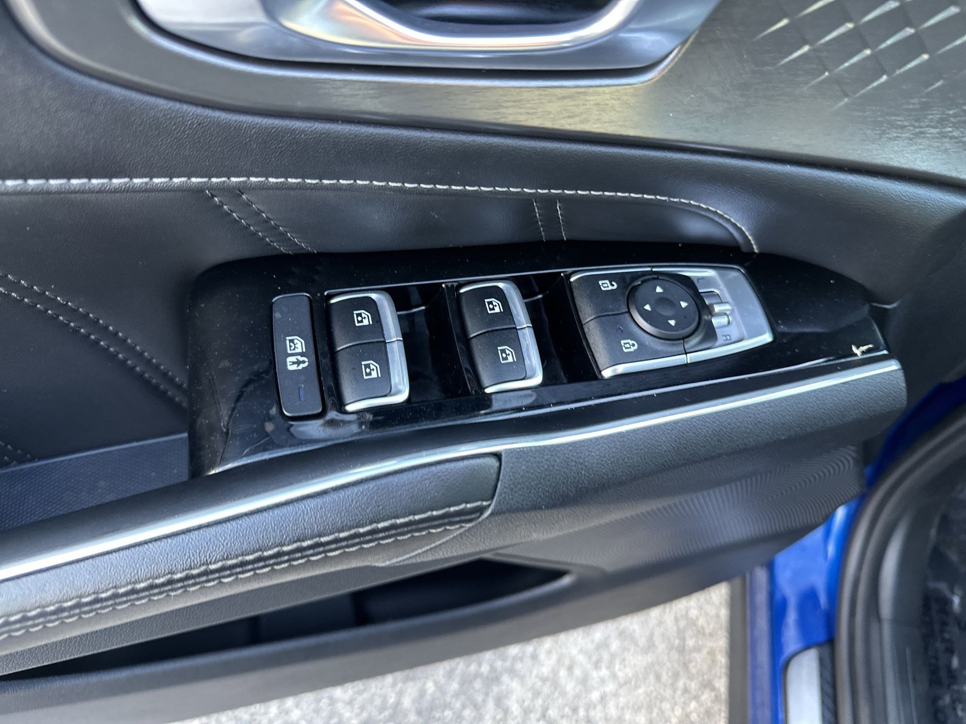 Used 2022 Kia Sorento SX image 15